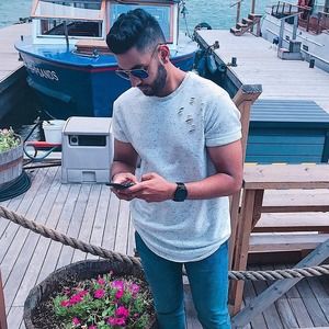 Meet your Posher, Rahul